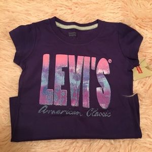 Levi’s Graphic T-Shirt